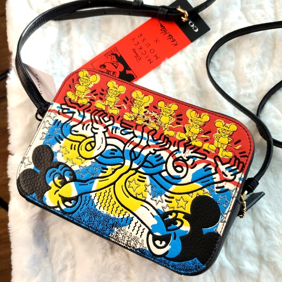 Disney Mickey Mouse X Keith Haring Mini Camera Bag. NWT - Picture 1 of 7